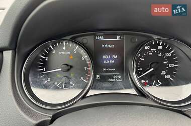 Внедорожник / Кроссовер Nissan Rogue 2017 в 
