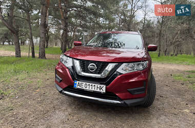 Позашляховик / Кросовер Nissan Rogue 2018 в 