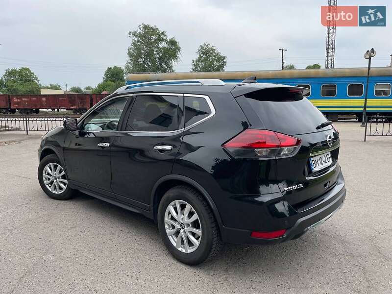 Внедорожник / Кроссовер Nissan Rogue 2019 в Ромнах