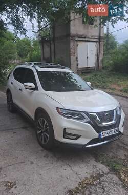 Внедорожник / Кроссовер Nissan Rogue 2018 в Запорожье