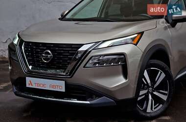 Внедорожник / Кроссовер Nissan Rogue 2021 в 