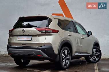 Внедорожник / Кроссовер Nissan Rogue 2021 в 