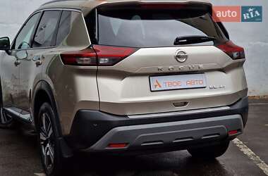 Внедорожник / Кроссовер Nissan Rogue 2021 в 