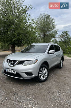 Внедорожник / Кроссовер Nissan Rogue 2015 в Кривом Роге