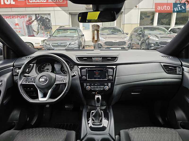 Позашляховик / Кросовер Nissan Rogue 2019 в Одесі