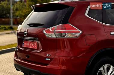 Внедорожник / Кроссовер Nissan Rogue 2015 в 