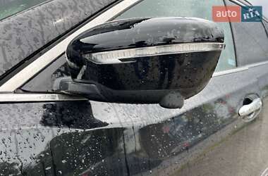 Внедорожник / Кроссовер Nissan Rogue 2014 в 
