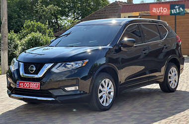 Внедорожник / Кроссовер Nissan Rogue 2020 в 