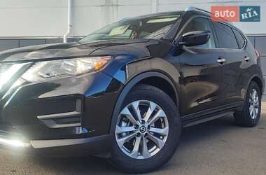 Позашляховик / Кросовер Nissan Rogue 2019 в 