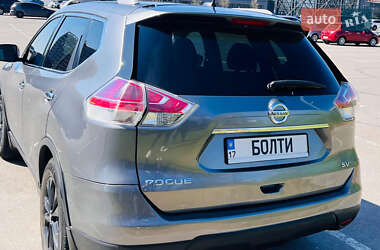 Внедорожник / Кроссовер Nissan Rogue 2016 в 