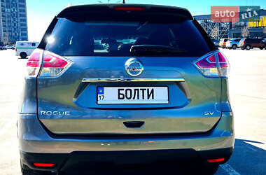Внедорожник / Кроссовер Nissan Rogue 2016 в 