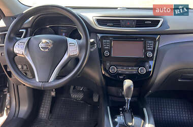 Внедорожник / Кроссовер Nissan Rogue 2016 в 