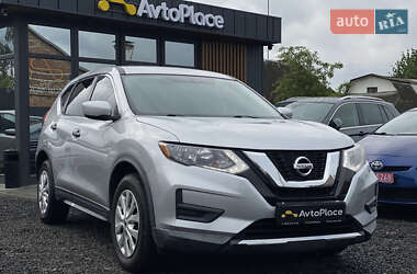 Внедорожник / Кроссовер Nissan Rogue 2017 в Луцке