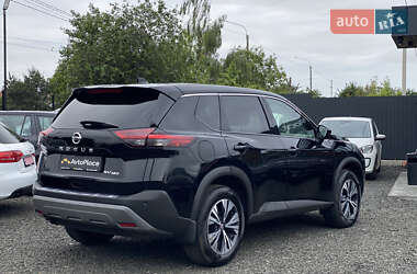 Внедорожник / Кроссовер Nissan Rogue 2021 в 