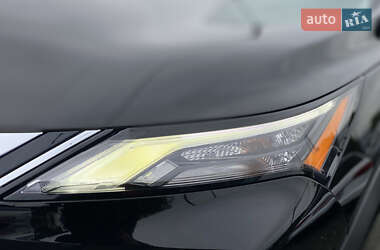 Внедорожник / Кроссовер Nissan Rogue 2021 в 