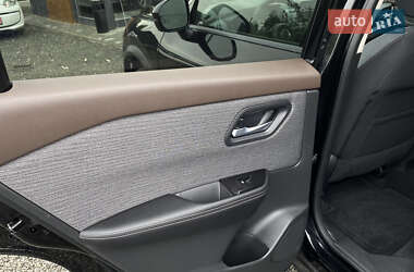Внедорожник / Кроссовер Nissan Rogue 2021 в 