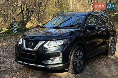 Внедорожник / Кроссовер Nissan Rogue 2020 в Киеве