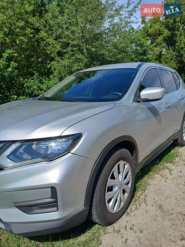 Позашляховик / Кросовер Nissan Rogue 2017 в Кременчуці фото 5 Позашляховик / Кросовер Nissan Rogue 2017 в Кременчуці