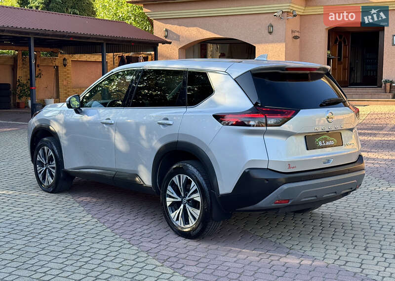 Внедорожник / Кроссовер Nissan Rogue 2021 в Мукачево