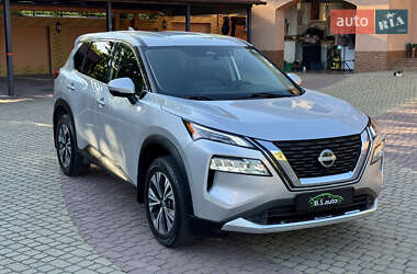 Внедорожник / Кроссовер Nissan Rogue 2021 в 