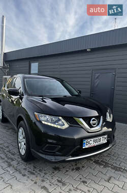 Позашляховик / Кросовер Nissan Rogue 2016 в Львові
