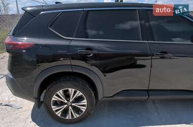 Внедорожник / Кроссовер Nissan Rogue 2021 в 