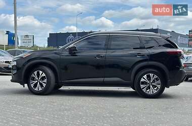 Внедорожник / Кроссовер Nissan Rogue 2021 в 