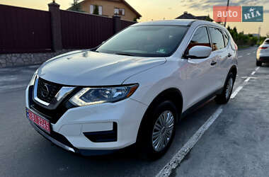 Позашляховик / Кросовер Nissan Rogue 2018 в Полтаві