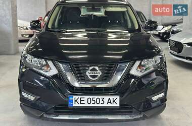 Позашляховик / Кросовер Nissan Rogue 2018 в Кам'янському