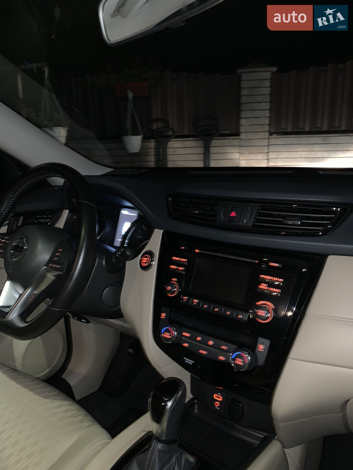 2016 Nissan Rogue - мініатюра 2
