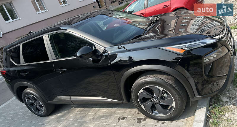 Позашляховик / Кросовер Nissan Rogue 2023 в Запоріжжі