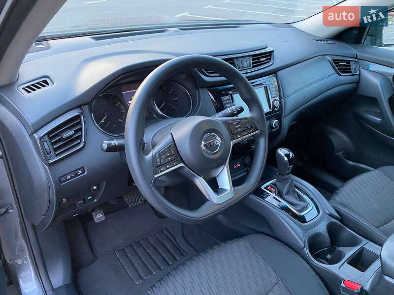 Внедорожник / Кроссовер Nissan Rogue 2018 в Киеве