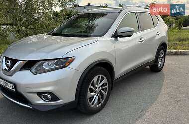 Внедорожник / Кроссовер Nissan Rogue 2014 в 