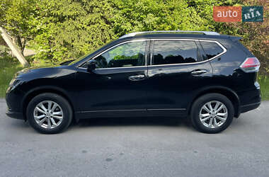 Внедорожник / Кроссовер Nissan Rogue 2016 в 