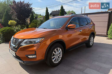 Позашляховик / Кросовер Nissan Rogue 2018 в Дніпрі
