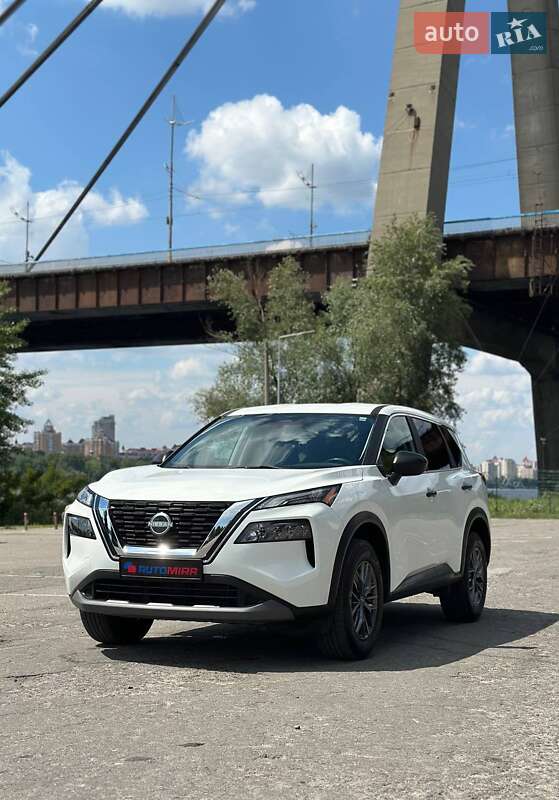 Nissan Rogue 2023
