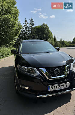 Внедорожник / Кроссовер Nissan Rogue 2019 в Миргороде