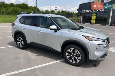 Внедорожник / Кроссовер Nissan Rogue 2022 в Ровно