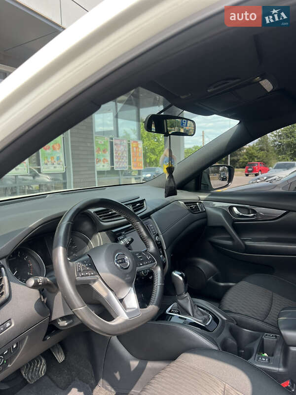 Позашляховик / Кросовер Nissan Rogue 2018 в Запоріжжі фото 21 Позашляховик / Кросовер Nissan Rogue 2018 в Запоріжжі