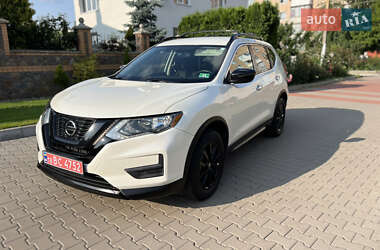 Внедорожник / Кроссовер Nissan Rogue 2018 в Киеве