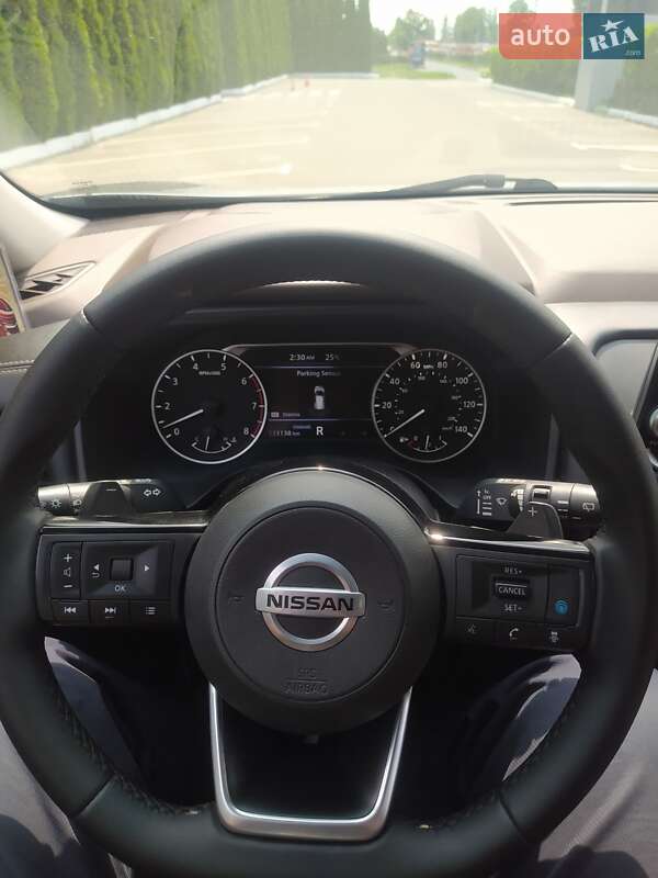 Внедорожник / Кроссовер Nissan Rogue 2021 в Киеве