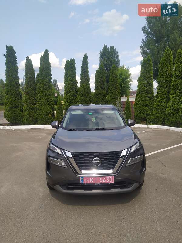 Внедорожник / Кроссовер Nissan Rogue 2021 в Киеве