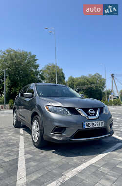 Внедорожник / Кроссовер Nissan Rogue 2016 в Виннице