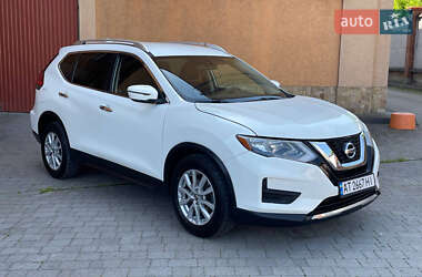 Позашляховик / Кросовер Nissan Rogue 2016 в Коломиї