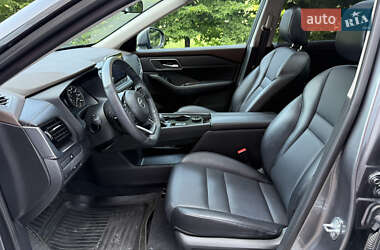 Позашляховик / Кросовер Nissan Rogue 2021 в 