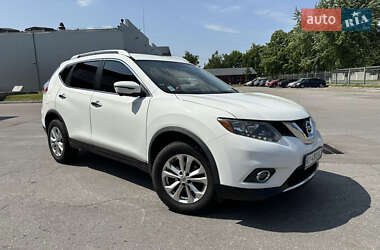 Внедорожник / Кроссовер Nissan Rogue 2016 в Броварах