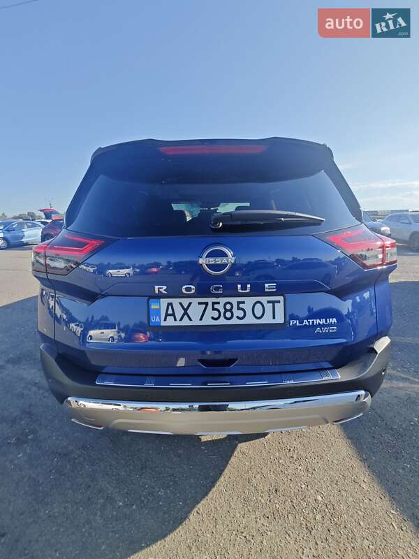 Внедорожник / Кроссовер Nissan Rogue 2022 в Харькове