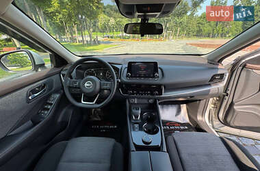 Внедорожник / Кроссовер Nissan Rogue 2021 в 