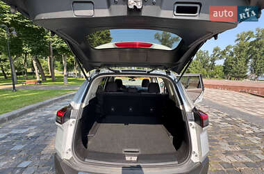 Внедорожник / Кроссовер Nissan Rogue 2021 в 