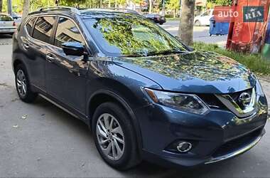 Внедорожник / Кроссовер Nissan Rogue 2014 в 